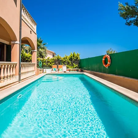 With Private Swimming Pool Alcúdia